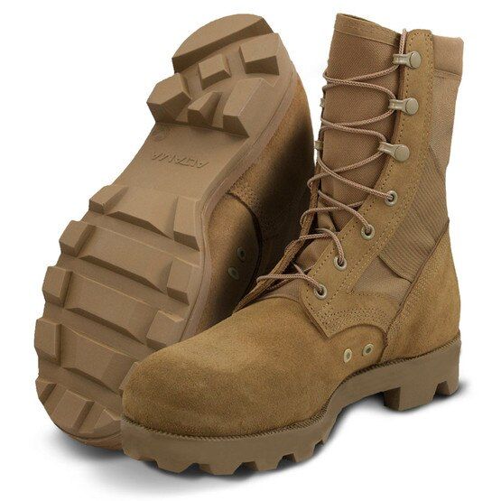 The Altama Jungle PX 10.5in Coyote Boot features a vulcanized rubber outsole with an aggressive thread pattern for traction.